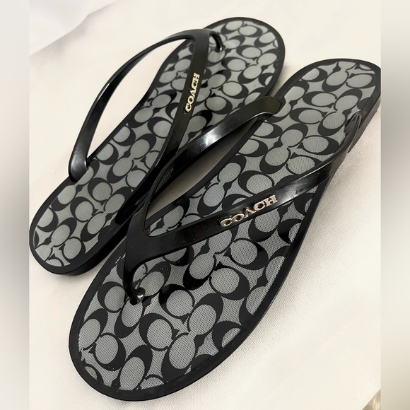 Coach Shoes - size 8 womens COACH LYRA black/gray monogram signature slides